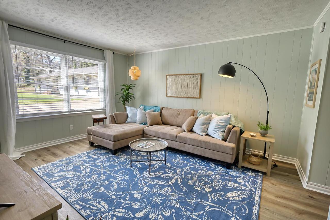 Coastal Cottage 1/2 Mile From Covington Square المظهر الخارجي الصورة